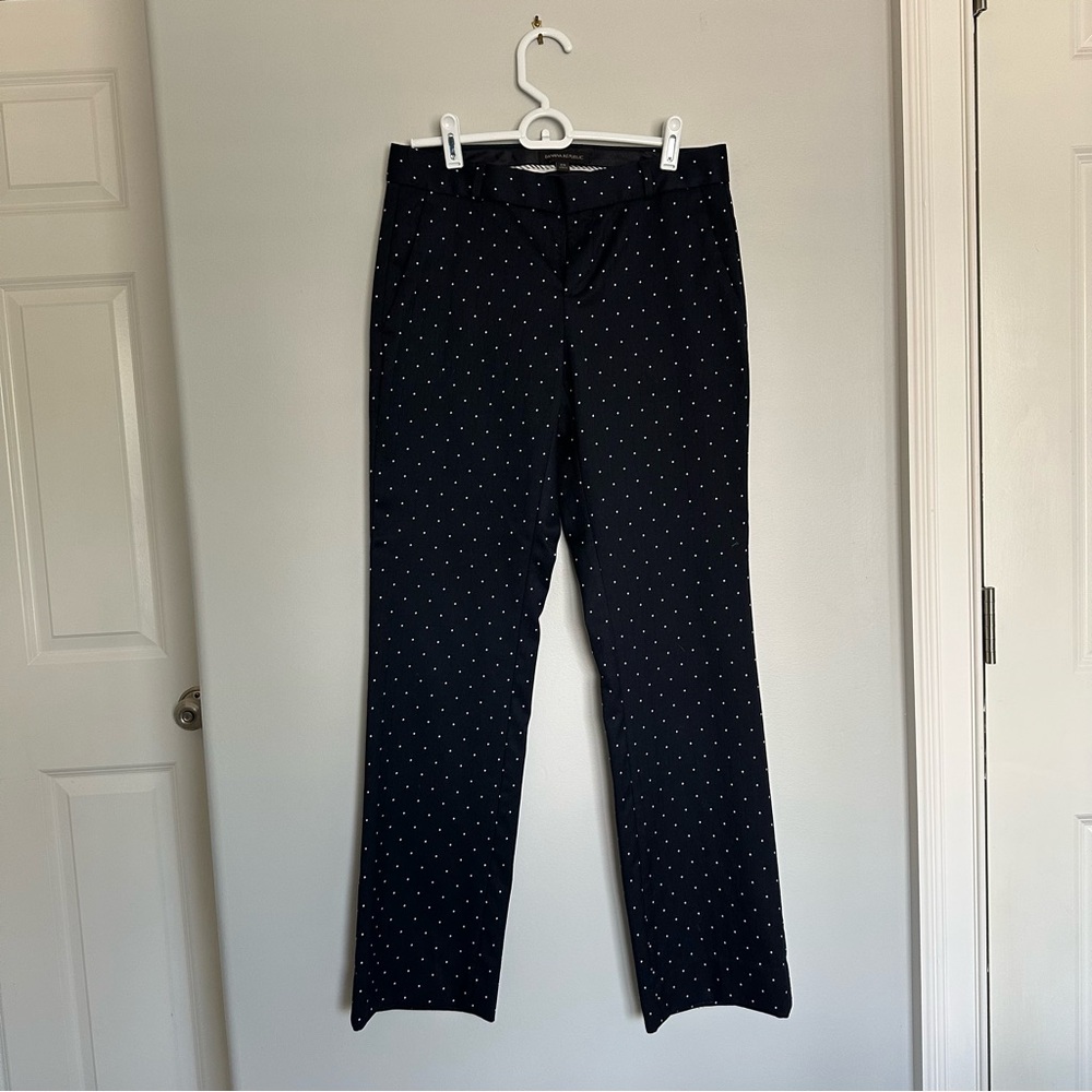 Banana Republic Logan Navy Polka Dot dress pants size 2S (31" inseam)